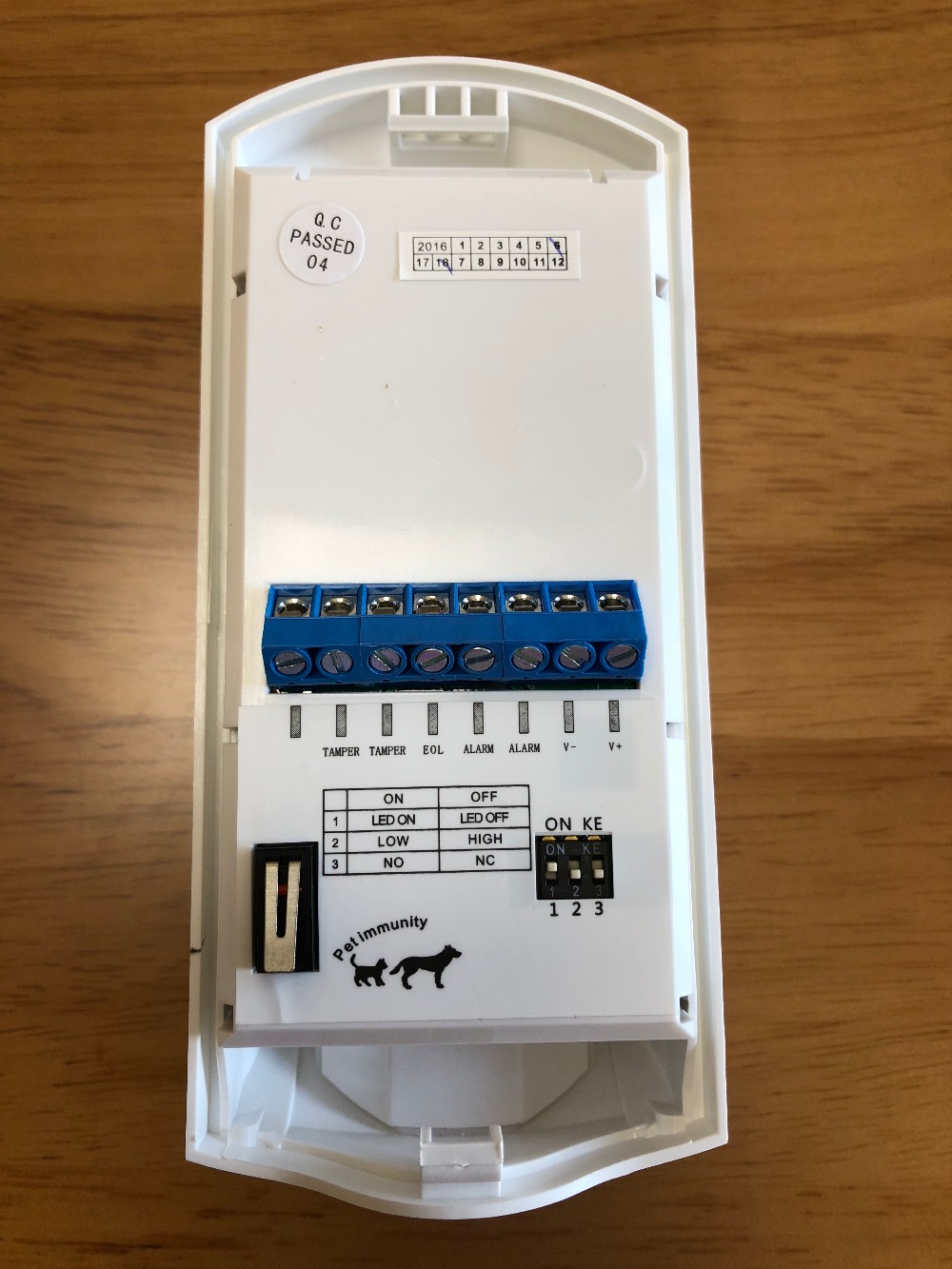 Focus 12V MC-8250 有線デジタル PIR モ - Motion Sensor Pir Wired のレビューと価格